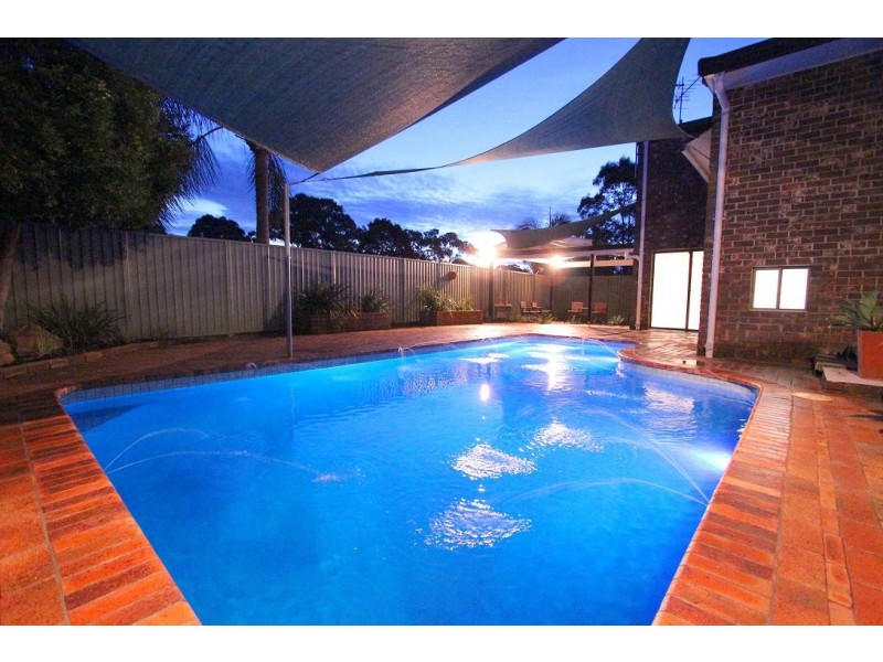 15 Ellis Place, Kings Langley NSW 2147
