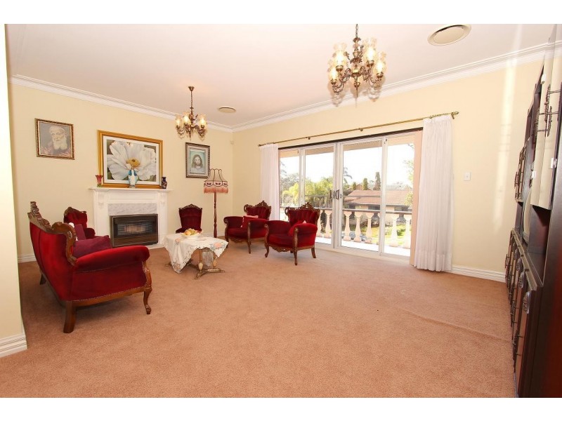 4 Stainsby Avenue, Kings Langley NSW 2147
