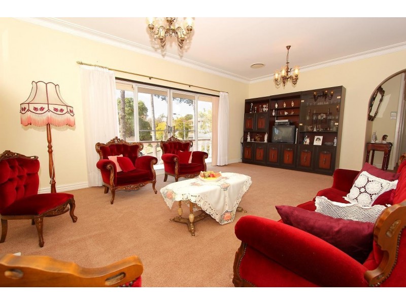 4 Stainsby Avenue, Kings Langley NSW 2147