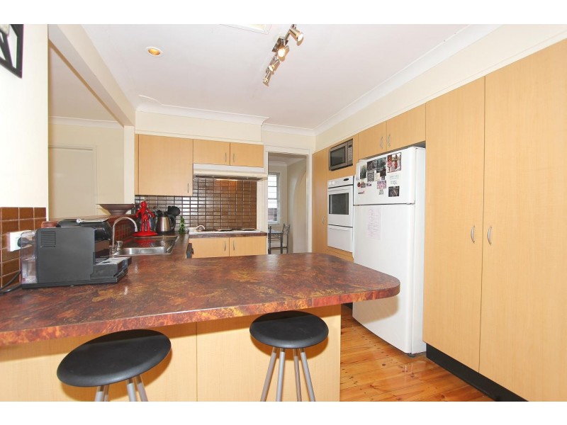 13 Hutchins Crescent, Kings Langley NSW 2147