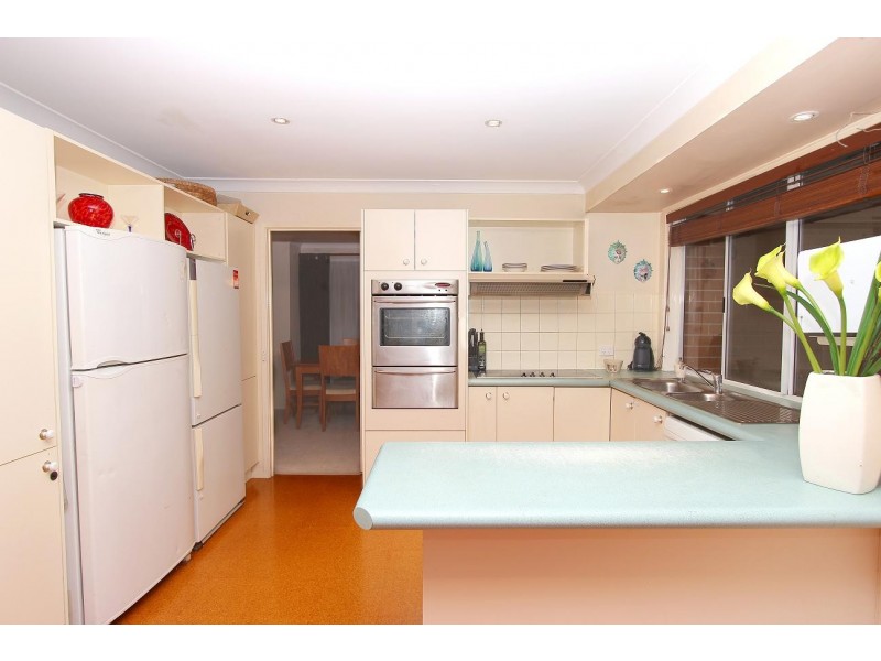 16 Shanke Crescent, Kings Langley NSW 2147