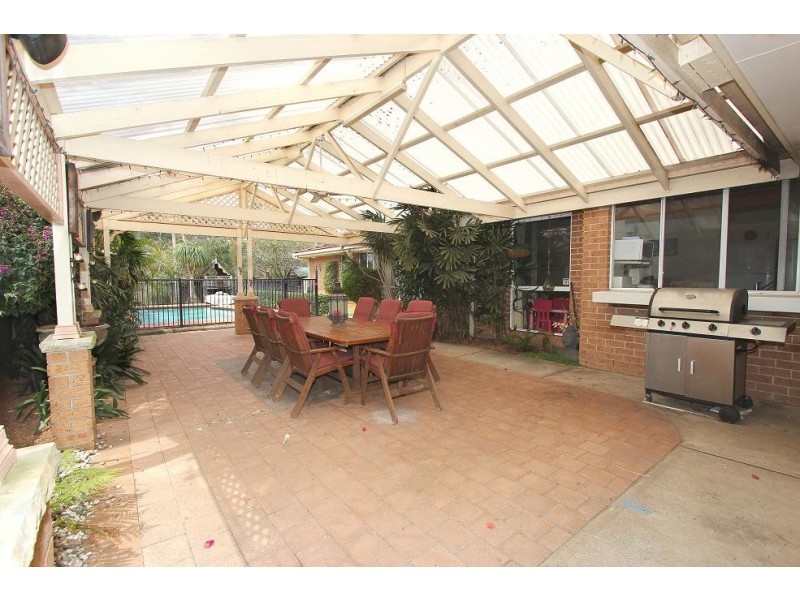 16 Shanke Crescent, Kings Langley NSW 2147