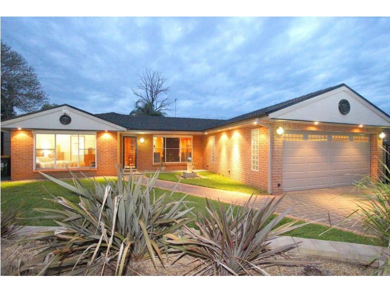 6 Brad Place, Kings Langley NSW 2147