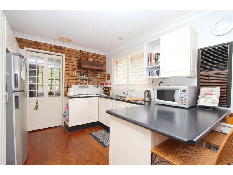 210 Madagascar Drive, Kings Park NSW 2148