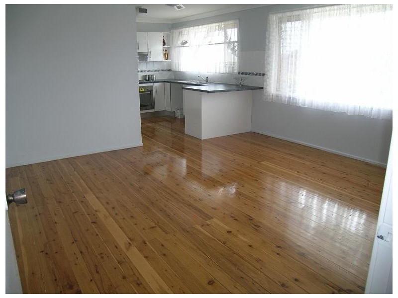9 Nicholson Crescent, Kings Langley NSW 2147