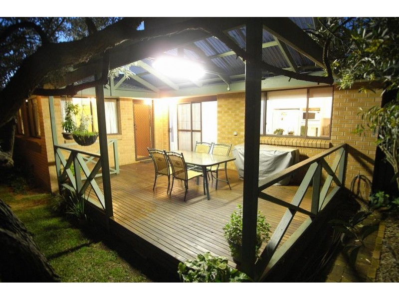 131 Madagascar Drive, Kings Park NSW 2148