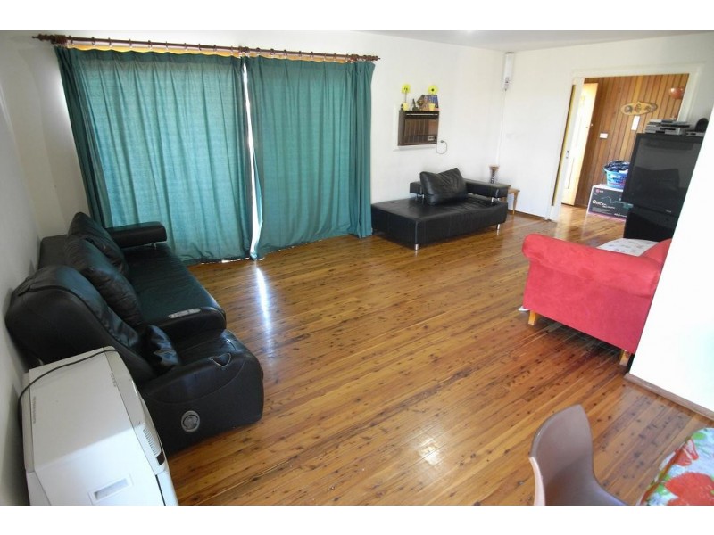 1 Carl Place, Kings Langley NSW 2147