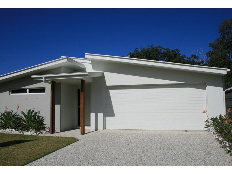 12 Cumberland Cres, Meridan Plains QLD 4551