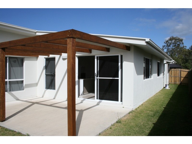 12 Cumberland Cres, Meridan Plains QLD 4551