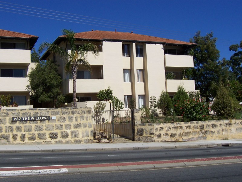 13/237 Cambridge St, Wembley WA 6014