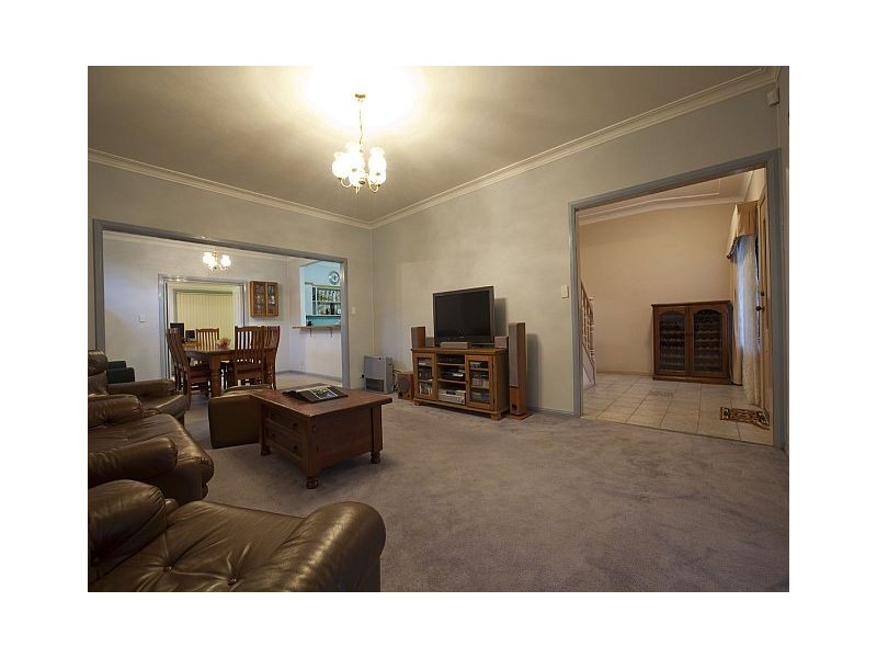 4 Selby Pl, Blacktown NSW 2148