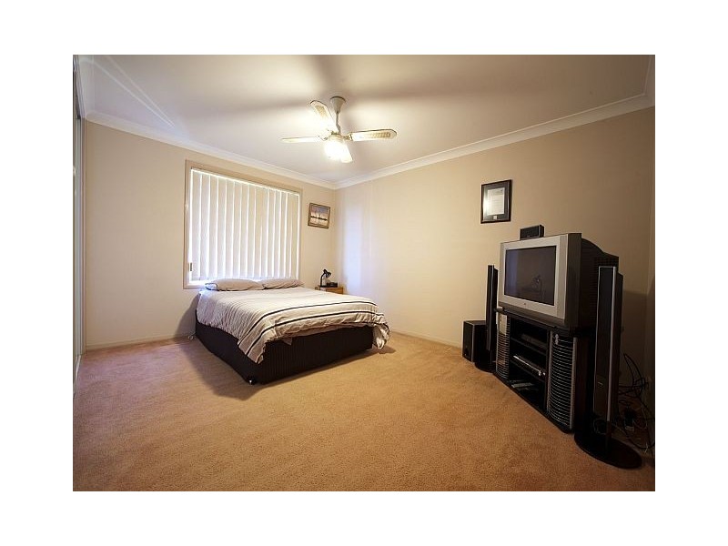 4 Selby Pl, Blacktown NSW 2148