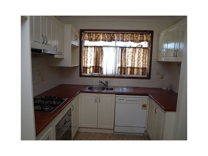 1 Canton St, Kings Park NSW 2148