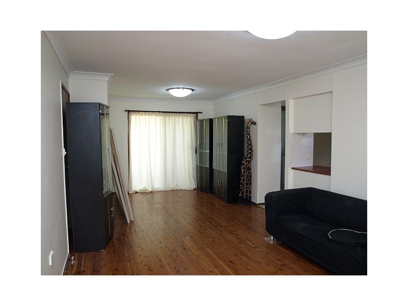 1 Canton St, Kings Park NSW 2148