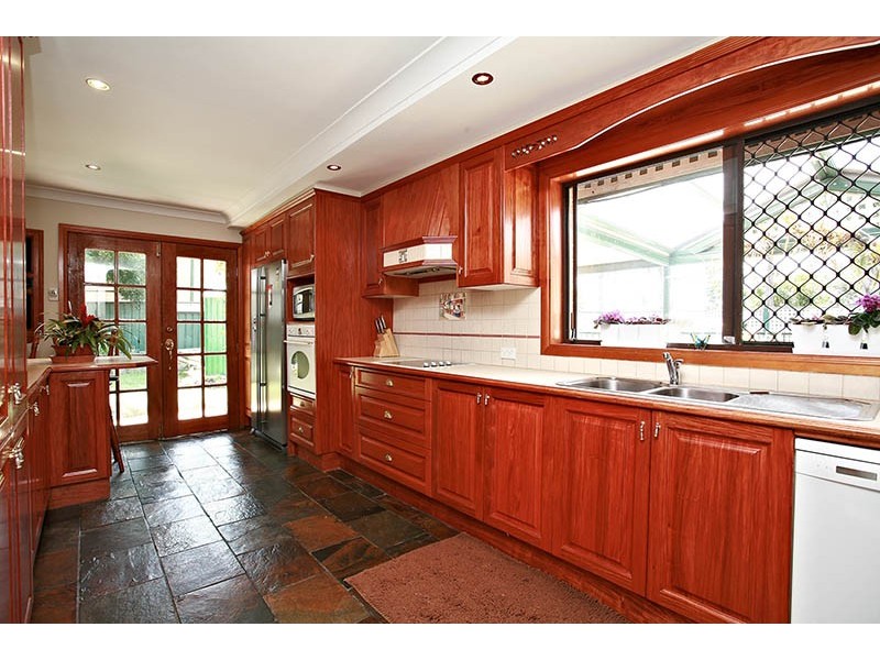 20 Joseph Banks Drive, Kings Langley NSW 2147