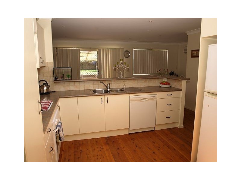 15 Crozet St, Kings Park NSW 2148