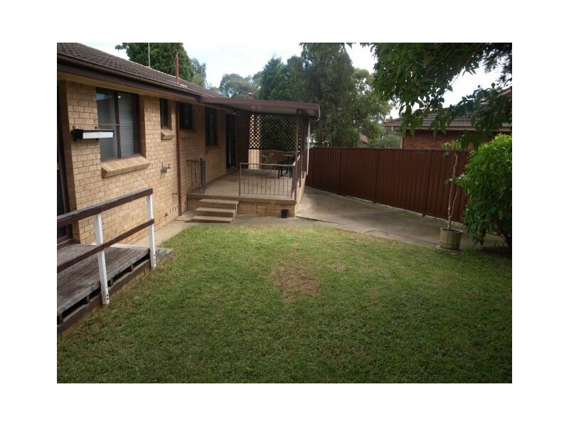 90 Madagascar Dr, Kings Park NSW 2148