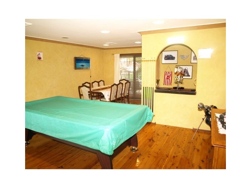 17 Solander Road, Kings Langley NSW 2147