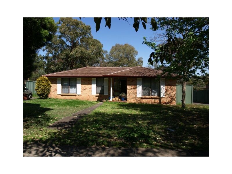 73 Shanke Cres, Kings Langley NSW 2147