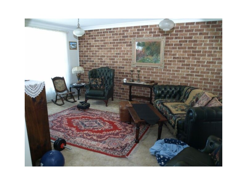 40 Gilbert Cres, Kings Langley NSW 2147