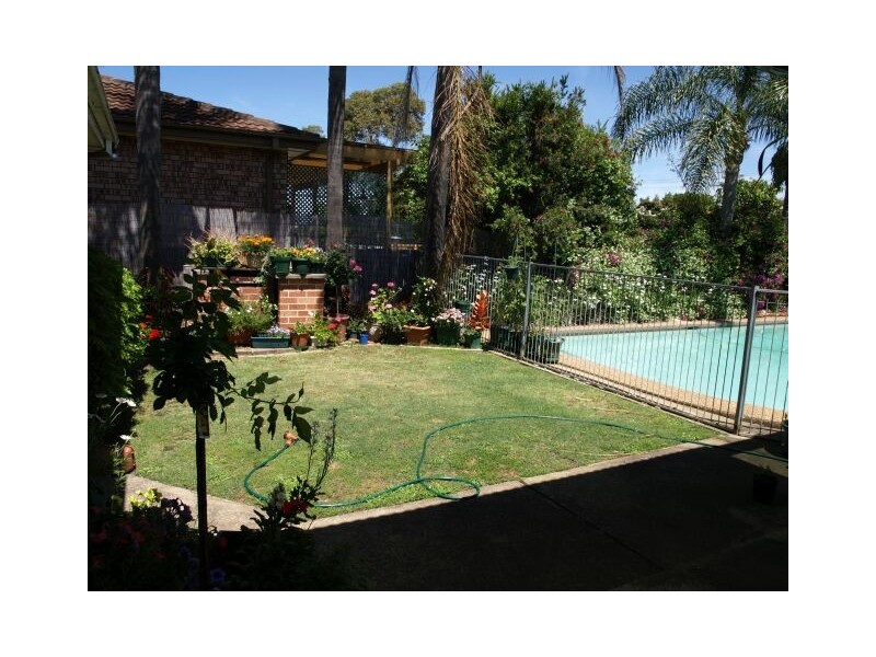 40 Gilbert Cres, Kings Langley NSW 2147