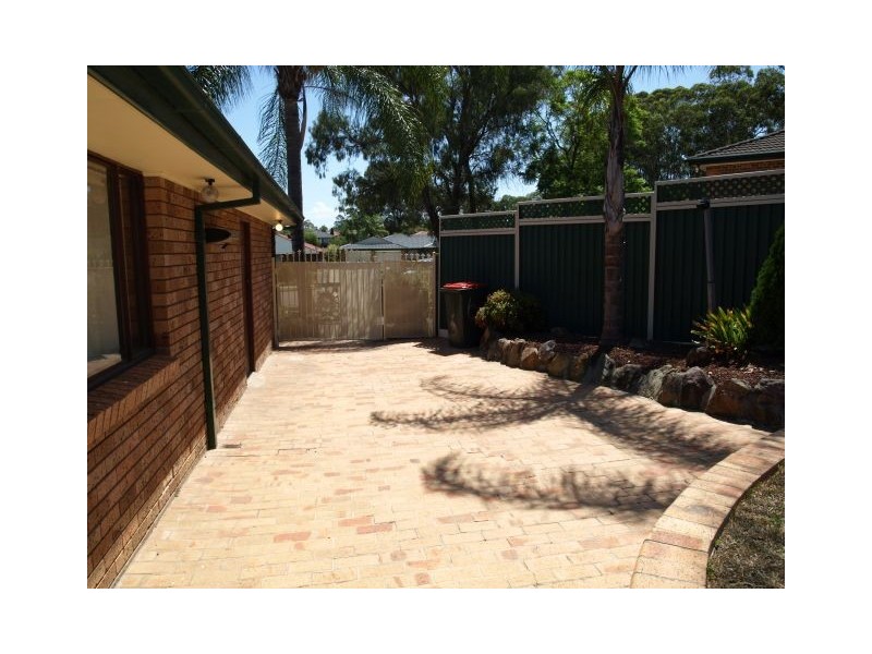 6 Tunley Pl, Kings Langley NSW 2147