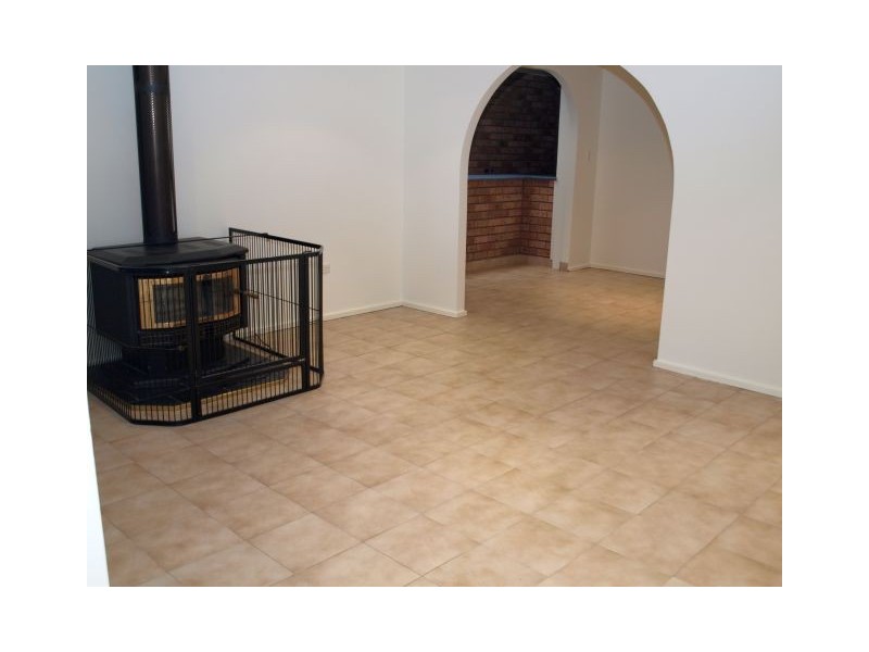 6 Tunley Pl, Kings Langley NSW 2147