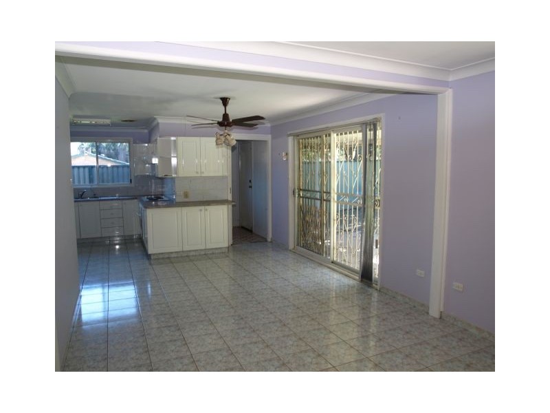26 Ashcott St, Kings Langley NSW 2147