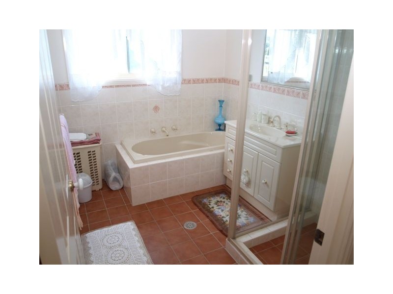 4a Flint  St, Kings Langley NSW 2147