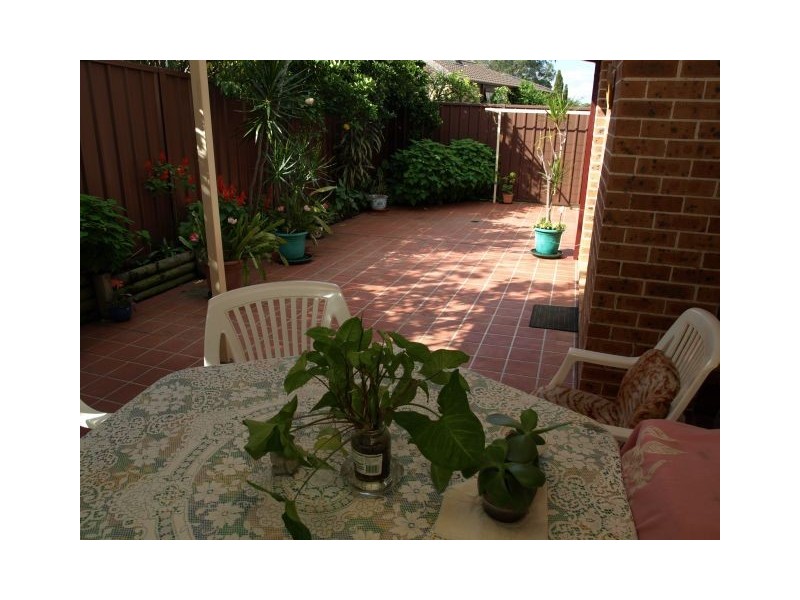 4a Flint  St, Kings Langley NSW 2147