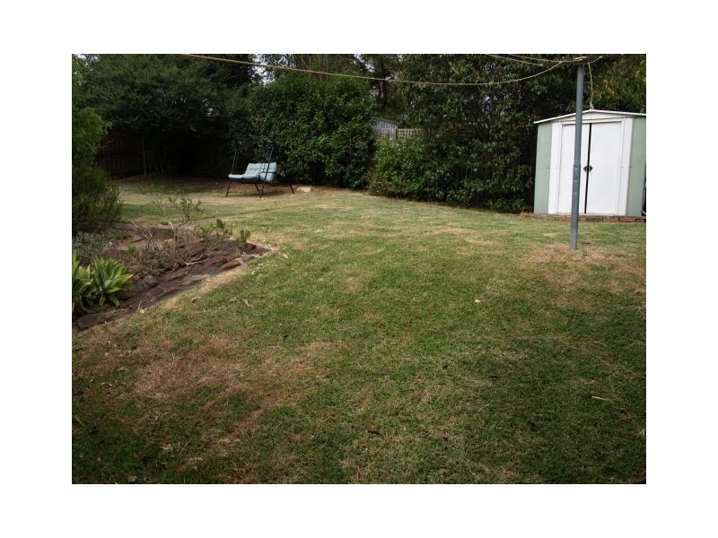 4 Faulkland Cres, Kings Park NSW 2148