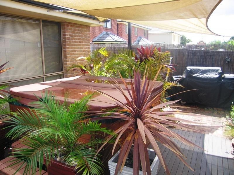 16 Tangerine Drive, Quakers Hill NSW 2763