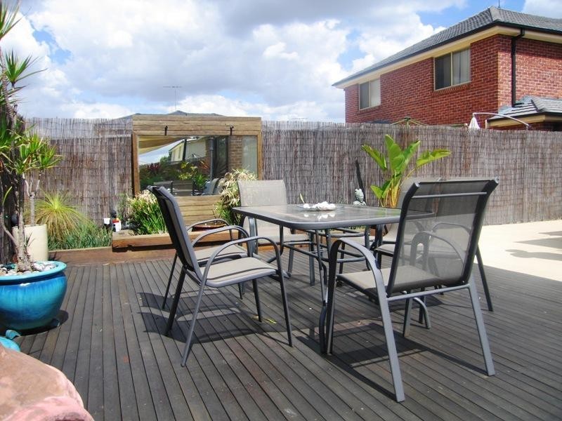 16 Tangerine Drive, Quakers Hill NSW 2763