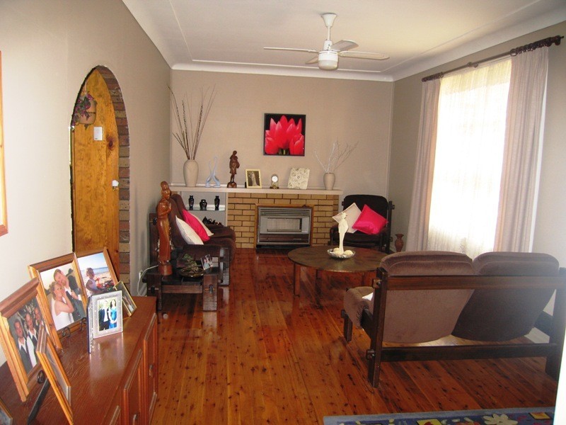 50 Johnson Ave, Seven Hills NSW 2147