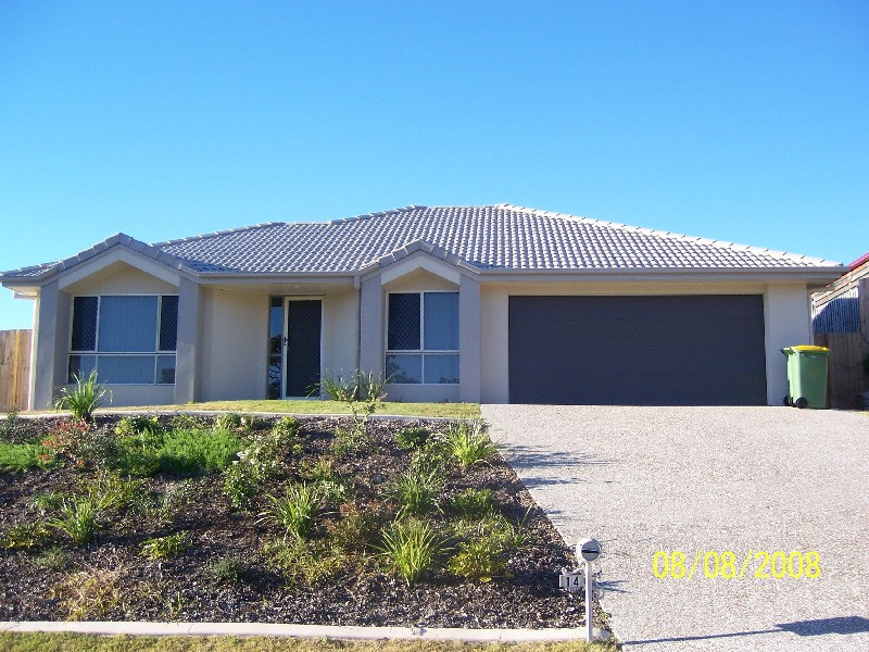 14 Papara Street, Pacific Pines QLD 4211