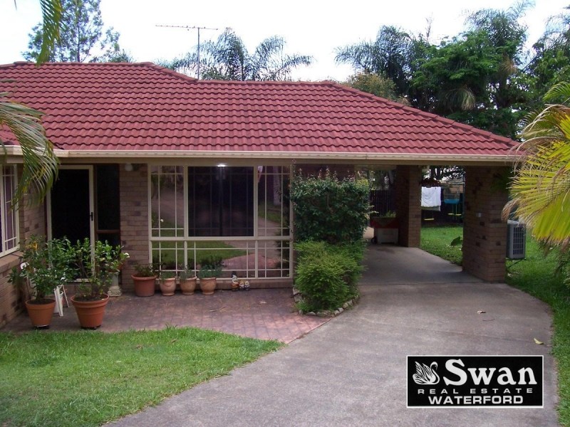 8 Warren Court, Loganlea QLD 4131