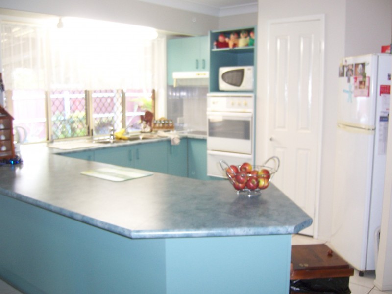 38 Moore Street, Loganlea QLD 4131