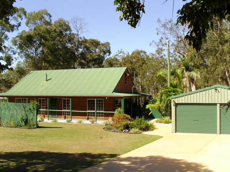 100 Merluna Rd, Park Ridge QLD 4125