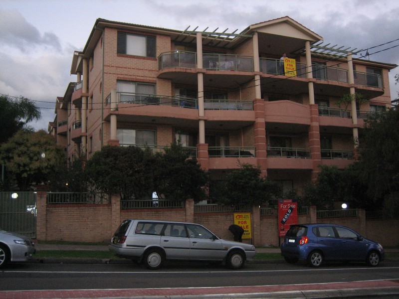 20/18 west, Hurstville NSW 2220