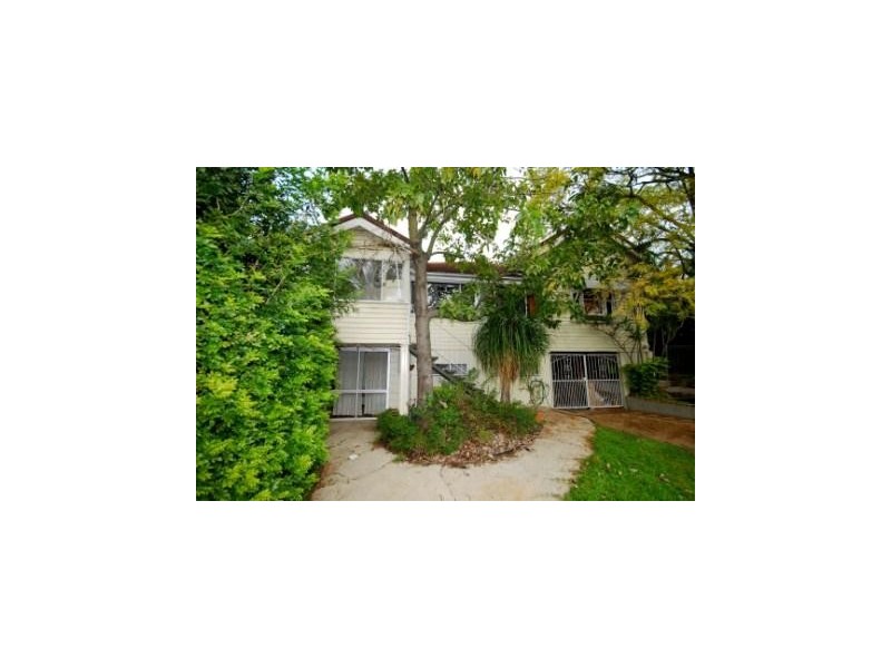 60 Alderson Street, Newmarket QLD 4051