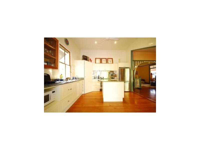 60 Alderson Street, Newmarket QLD 4051