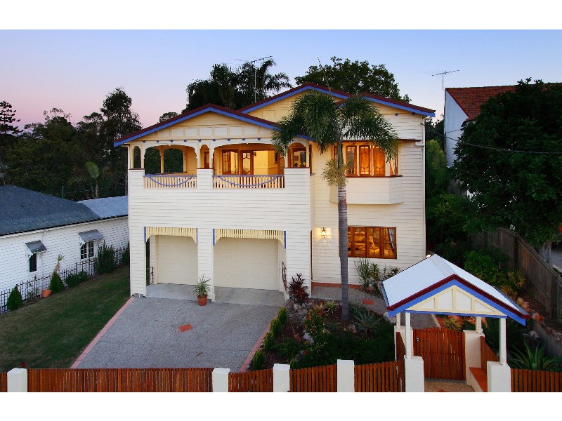 6 Regal Street, Coorparoo QLD 4151