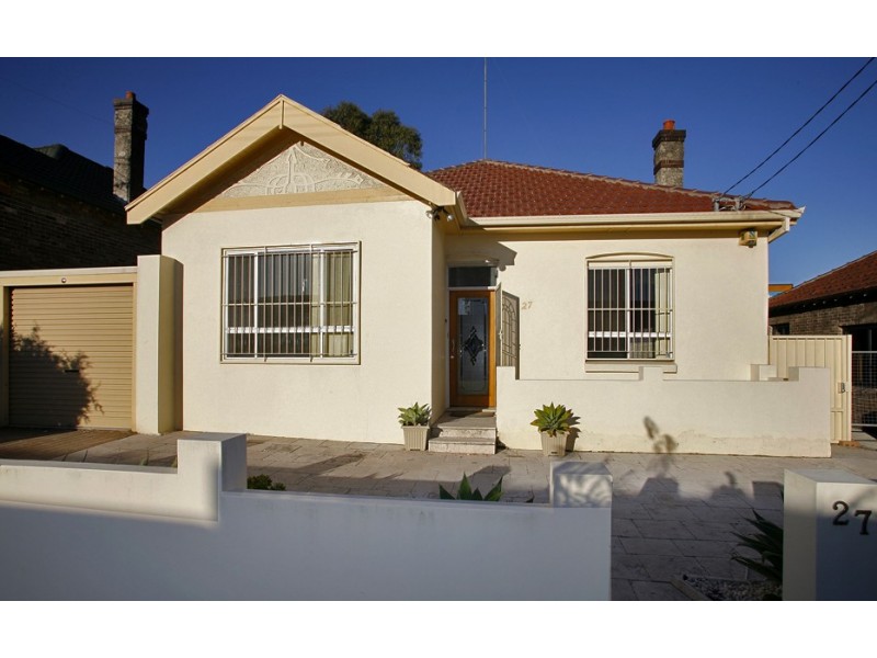 27 Samuel Terry Avenue, Kensington NSW 2033