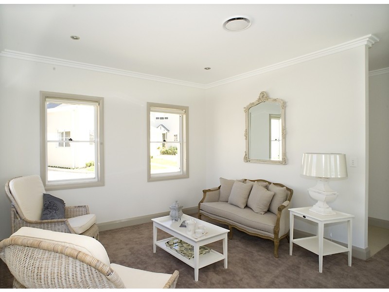 6 Hawkins Street, Moss Vale NSW 2577