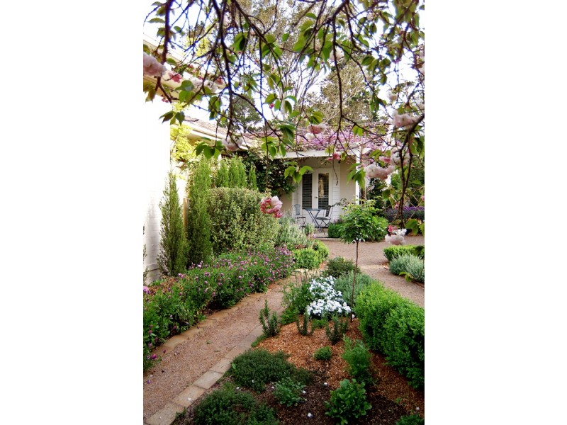 86 Osborne Road, Burradoo NSW 2576