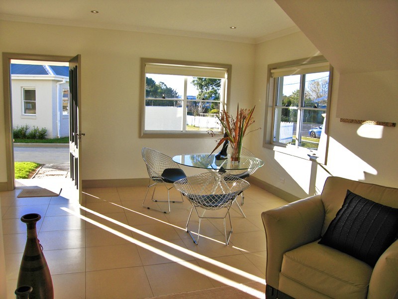 6 Hawkins Street, Moss Vale NSW 2577