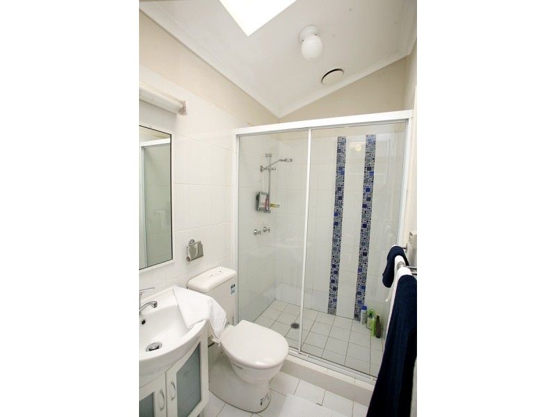 14/121-125 Pierson Lane, Canterbury NSW 2193