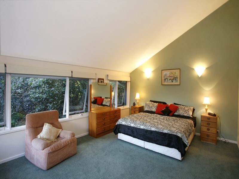 10 Koora Avenue, Wahroonga NSW 2076