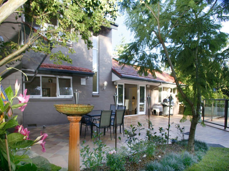 10 Koora Avenue, Wahroonga NSW 2076