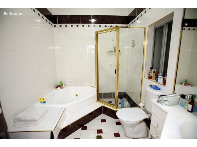 13 Dalmeny Avenue, Rosebery NSW 2018